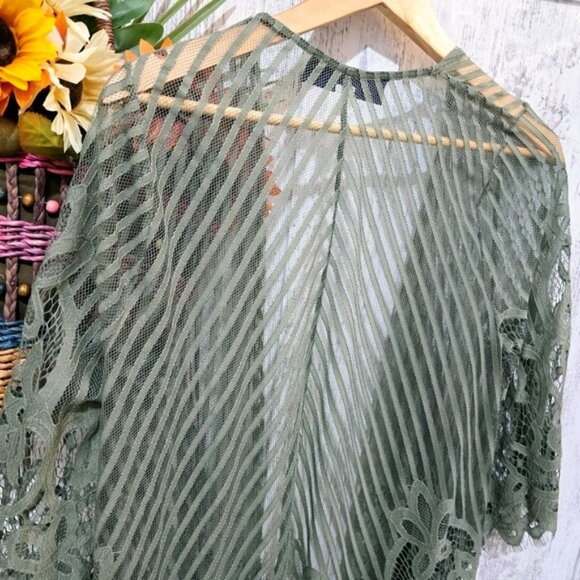 Women's Kimono Cardigan Size Small Olive Green Lace Relaxed Fit Whimsical Flowy - Picture 9 of 14